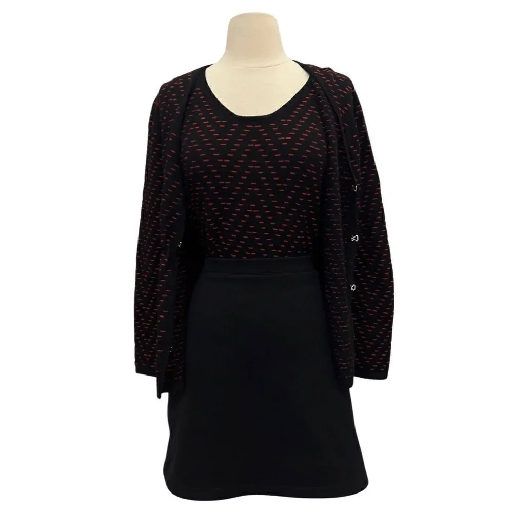 Lux Les Copains 2 Piece Textured Red Black Wool Cardigan and Sleeveless Blouse